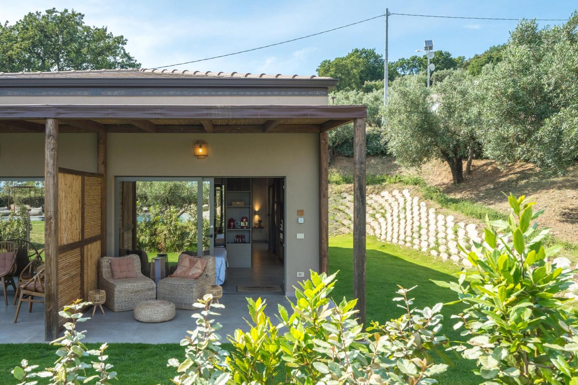 Hang Loose Cottage Hotel & Resort 4 Stelle Gizzeria Calabria Екстериор снимка