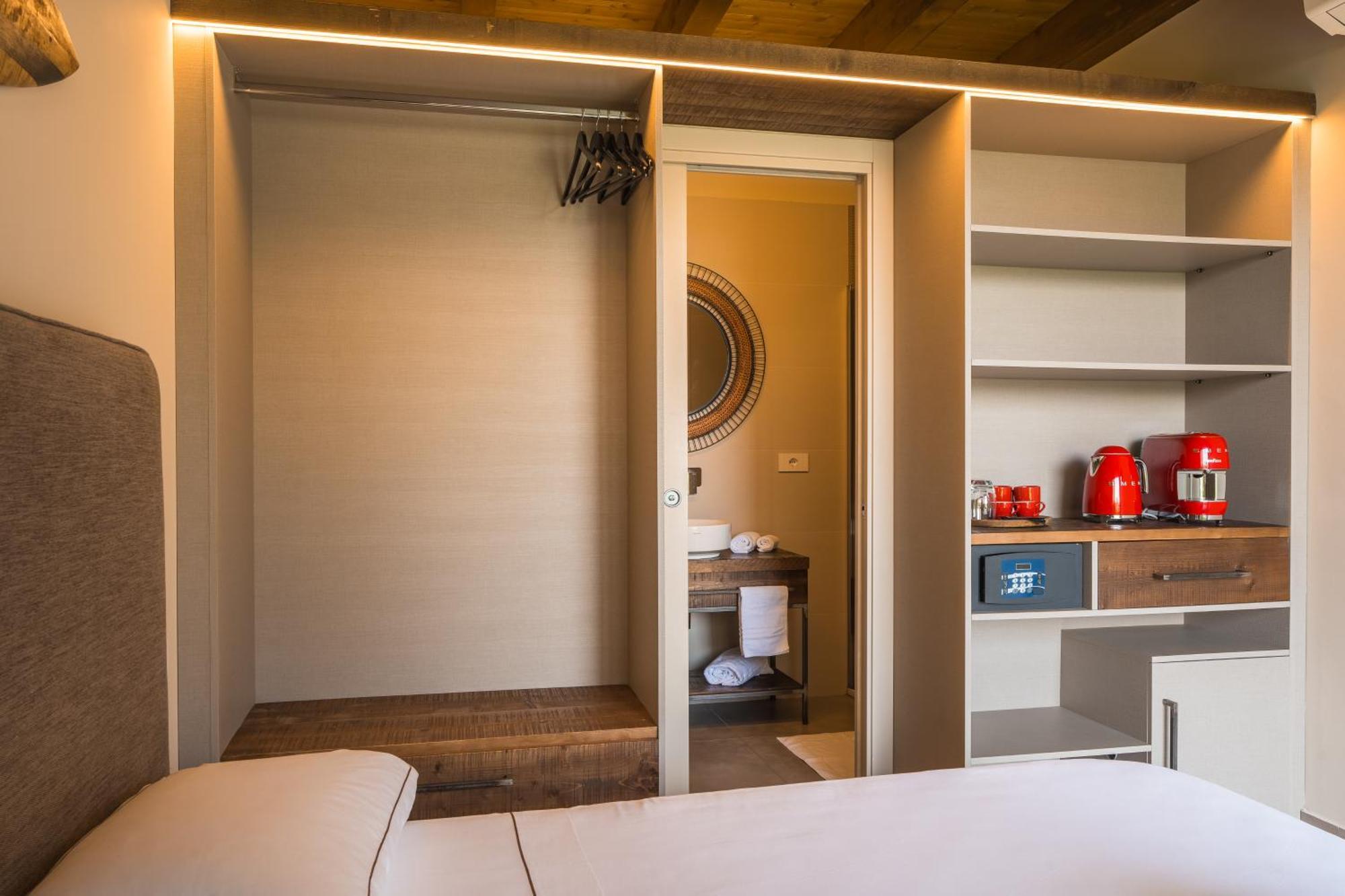 Hang Loose Cottage Hotel & Resort 4 Stelle Gizzeria Calabria Екстериор снимка