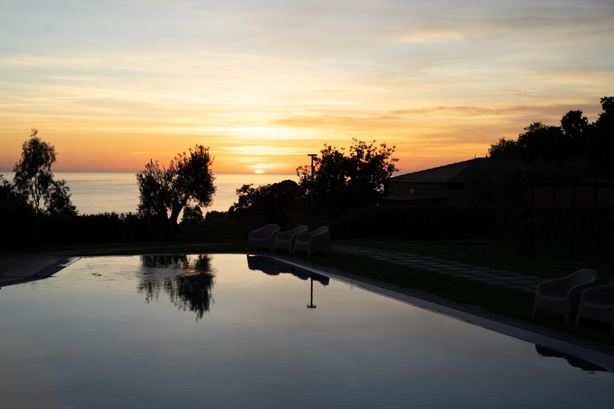 Hang Loose Cottage Hotel & Resort 4 Stelle Gizzeria Calabria Екстериор снимка